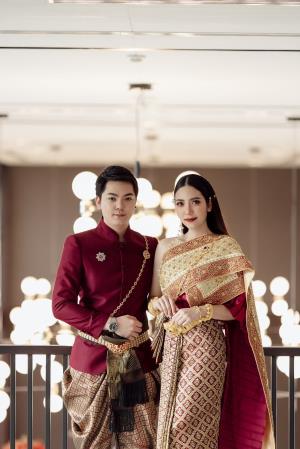 ชุดไทยเจ้าสาว ชุดไทยจักรพรรดิ์ เช่าที่แบมบี้ เวดดิ้ง ห้วยขวาง